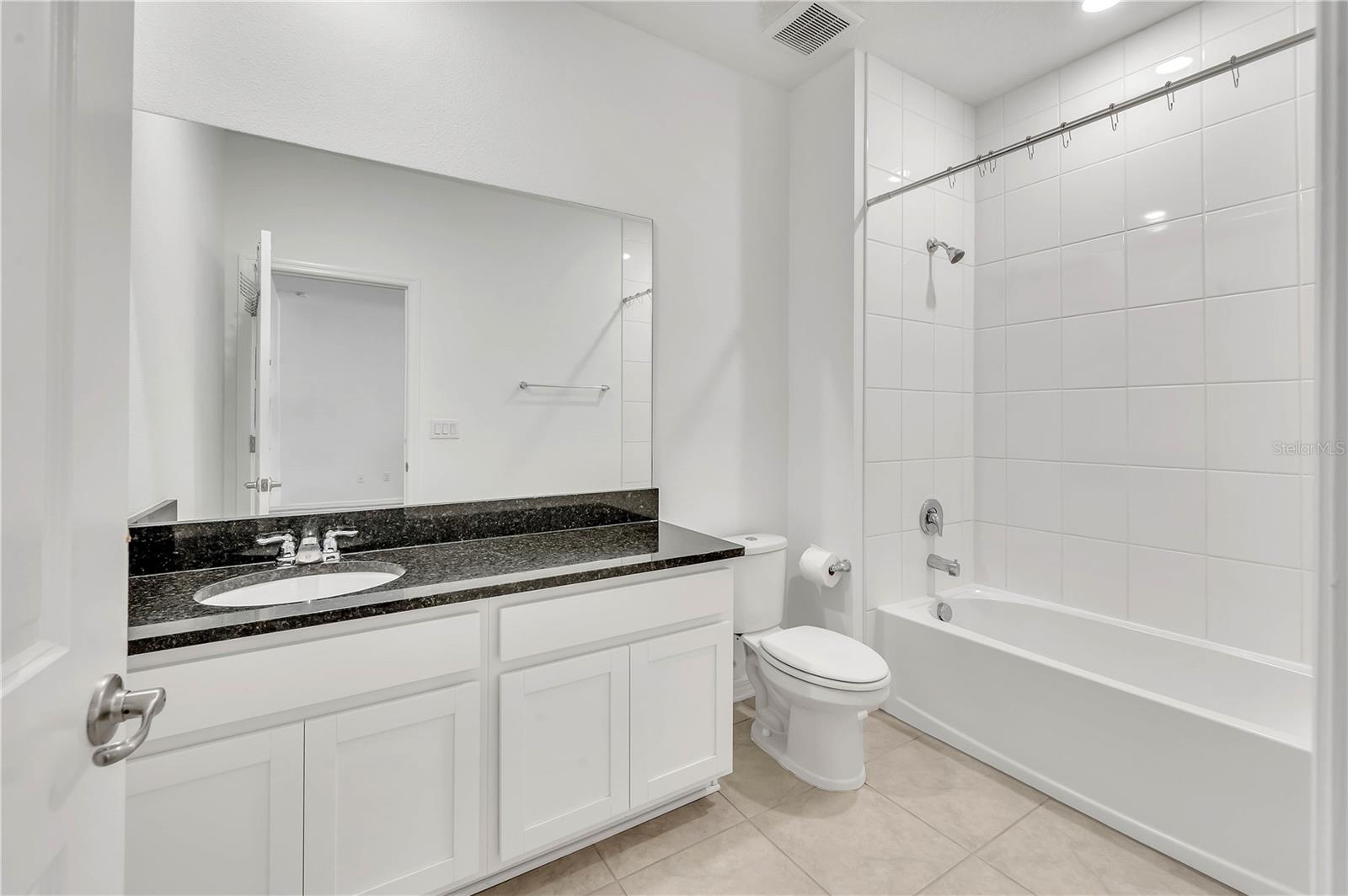 Image 24 of 31 For 11532 Woodleaf Drive