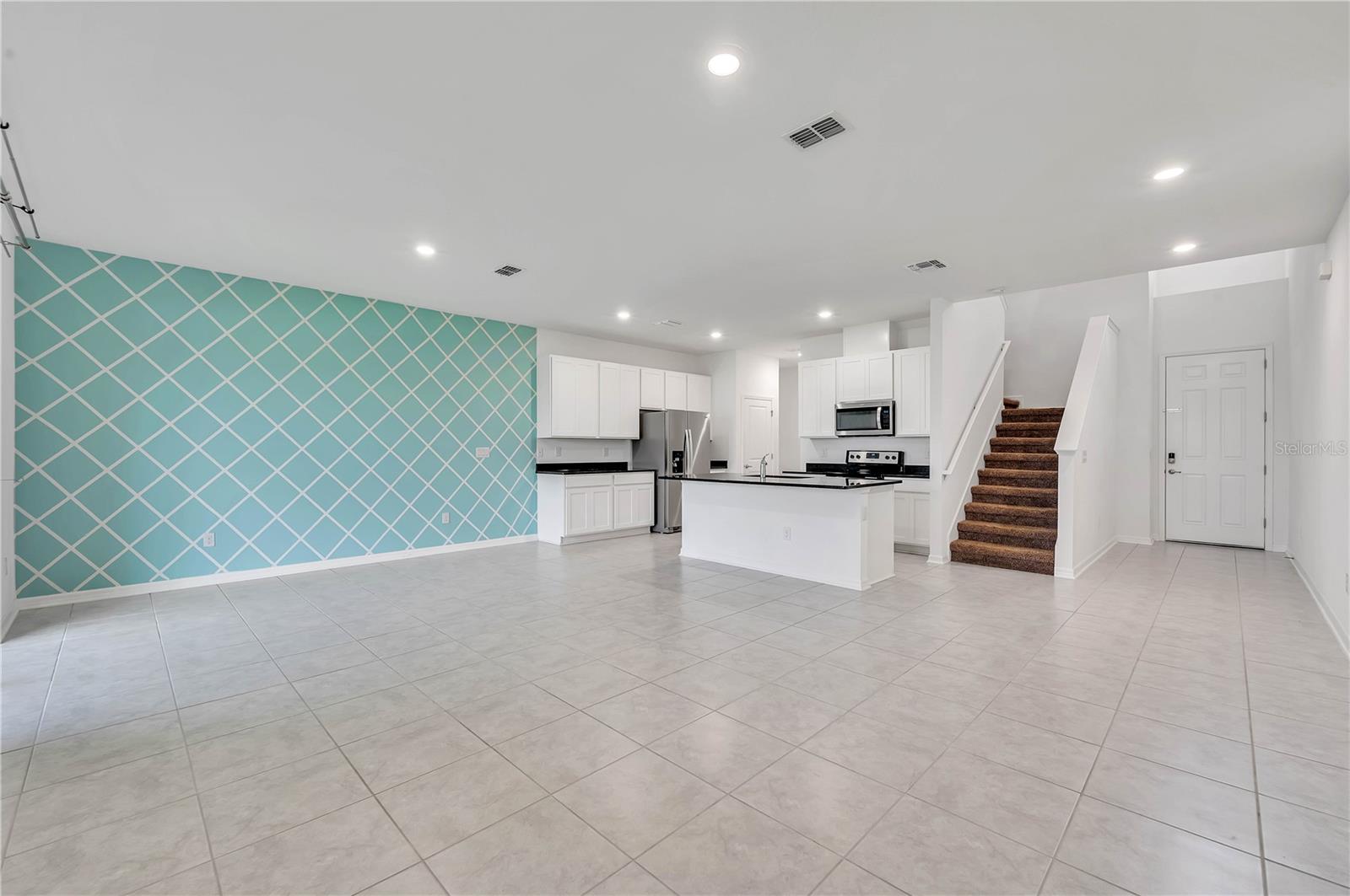 Image 5 of 31 For 11532 Woodleaf Drive