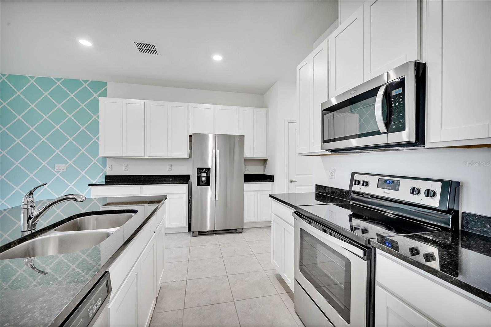 Image 8 of 31 For 11532 Woodleaf Drive