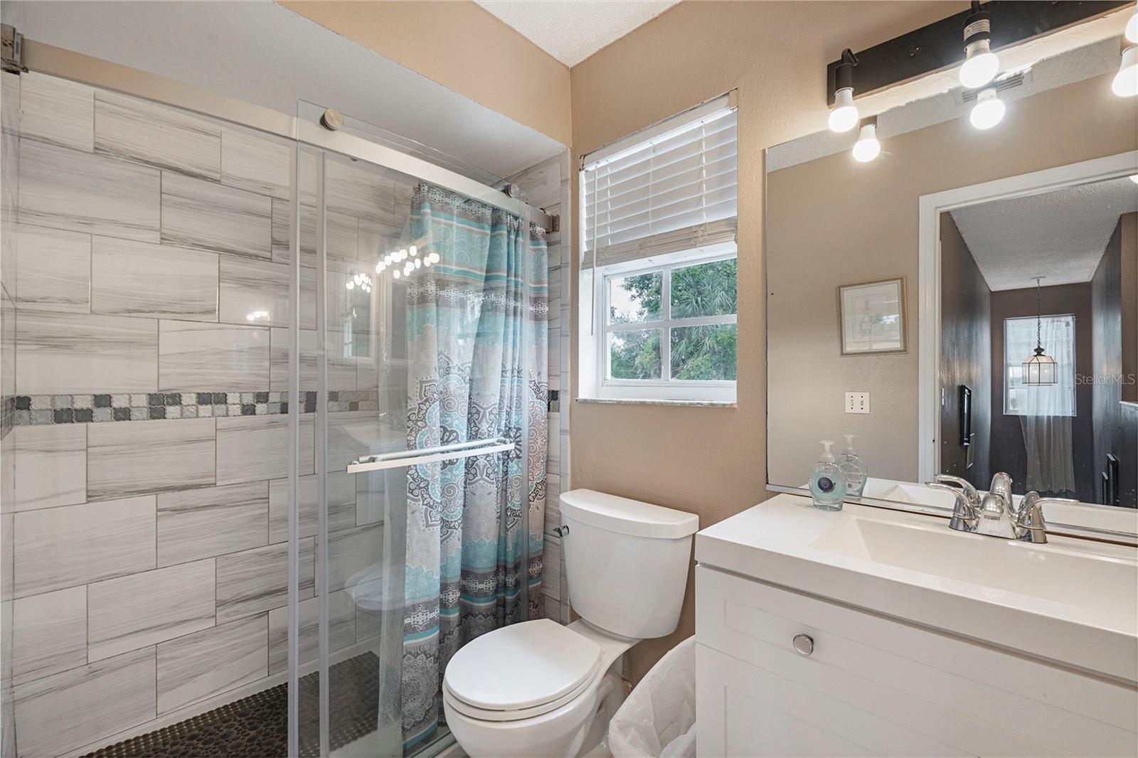 Image 15 of 34 For 7067 Jarvis Road