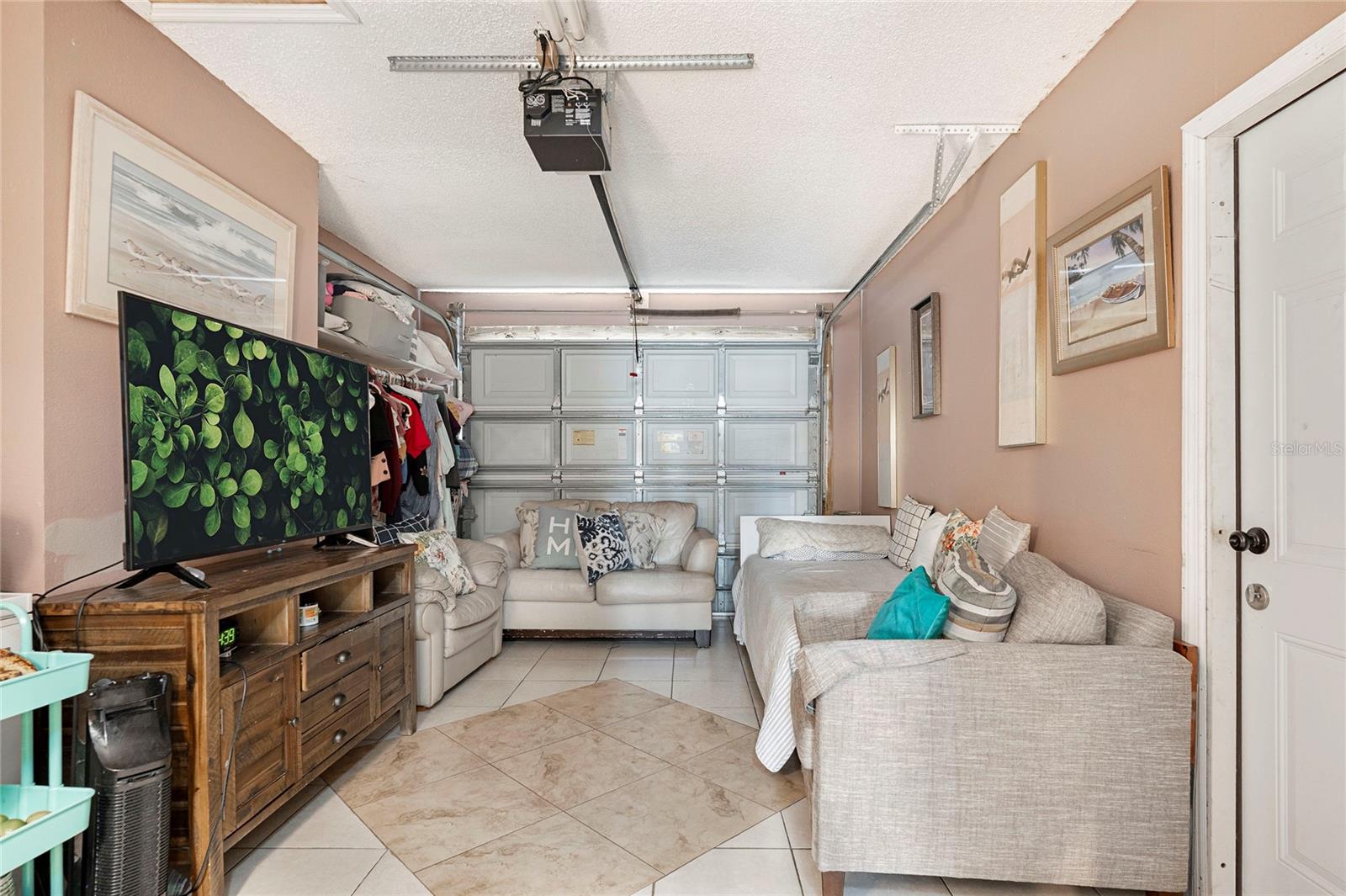 Image 25 of 34 For 7067 Jarvis Road