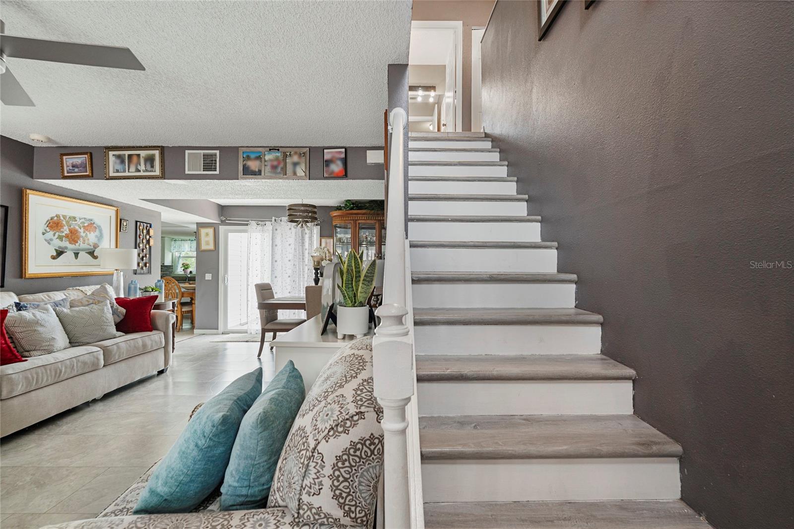 Image 4 of 34 For 7067 Jarvis Road