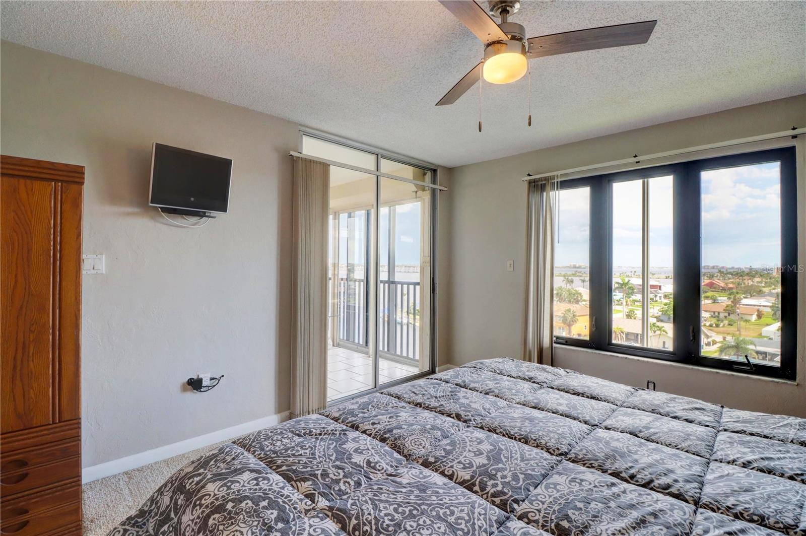 Image 12 of 31 For 4260 20th Place 801