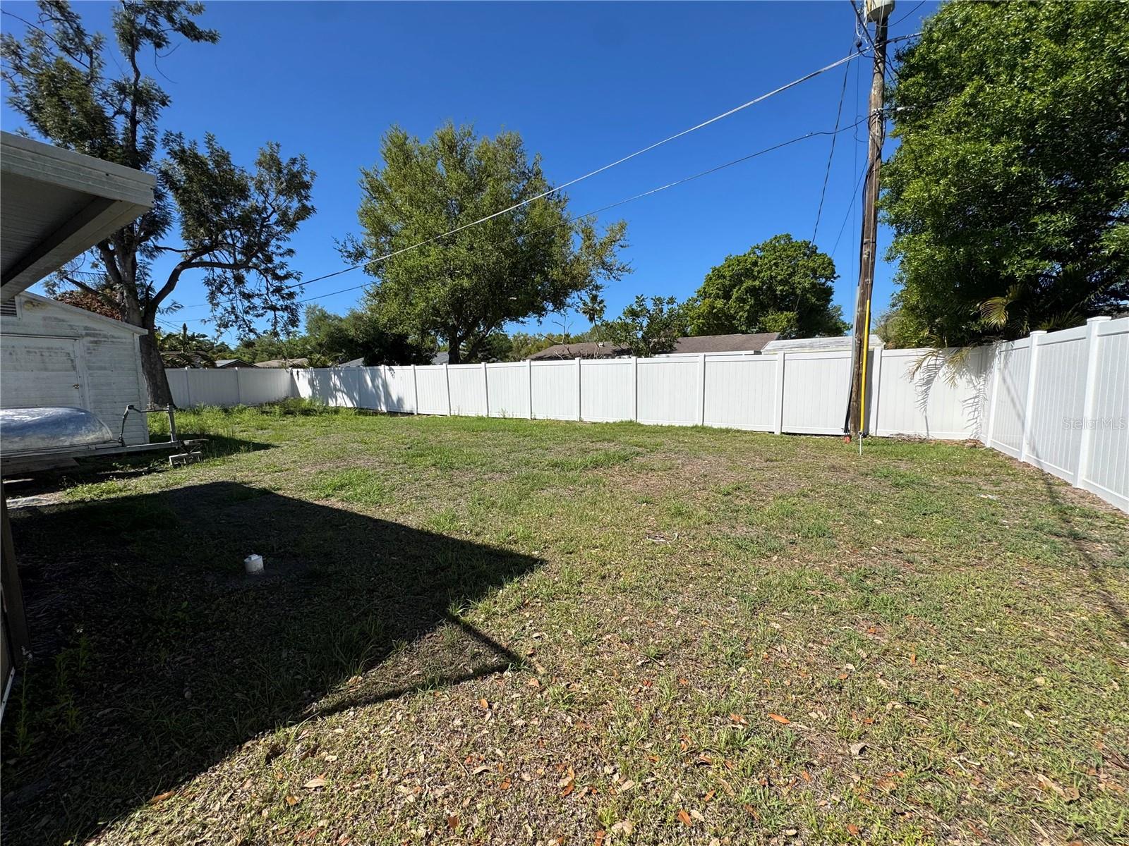 Image 8 of 9 For 3370 Island Date Circle