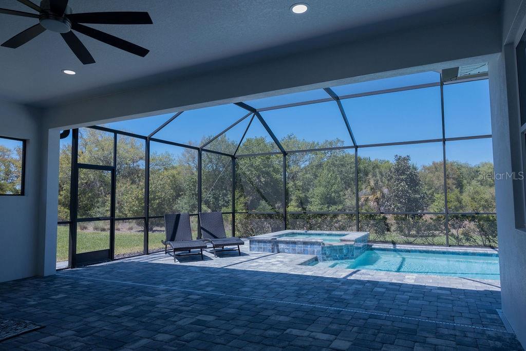 Image 28 of 54 For 8100 Slipway Drive