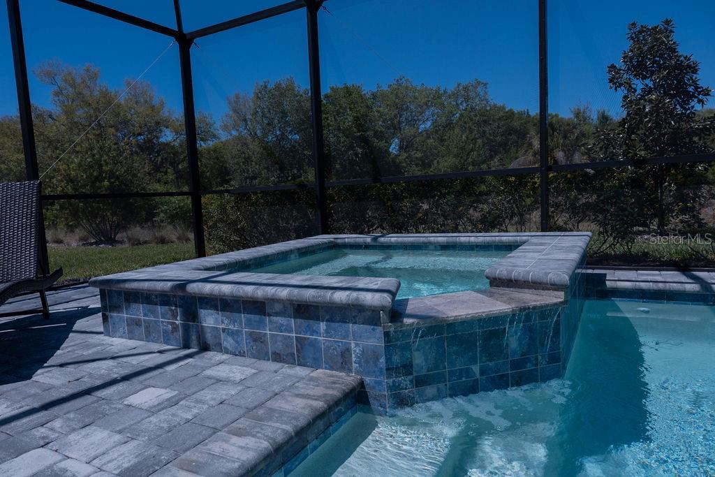 Image 31 of 54 For 8100 Slipway Drive