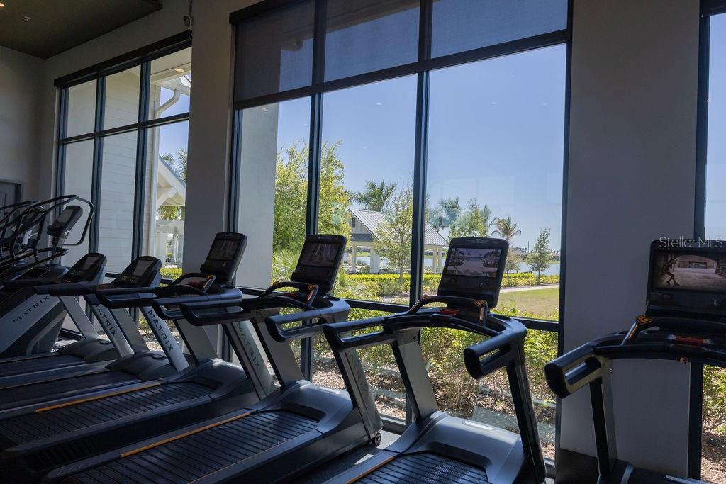 Image 38 of 54 For 8100 Slipway Drive