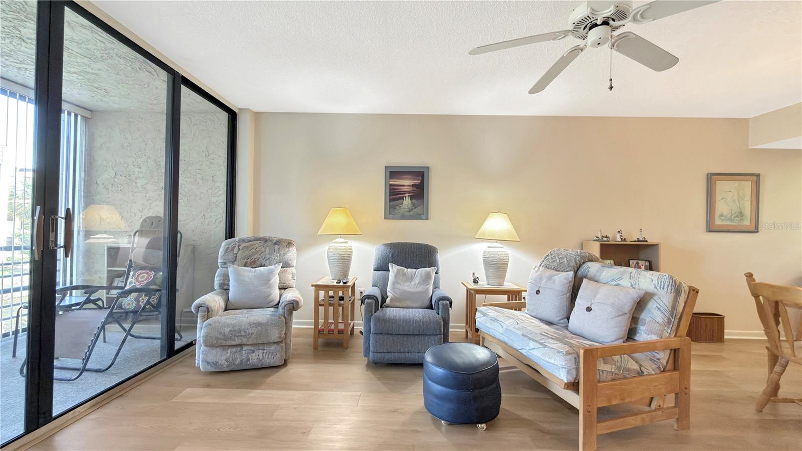 Image 14 of 36 For 14255 Rosemary Lane 8216