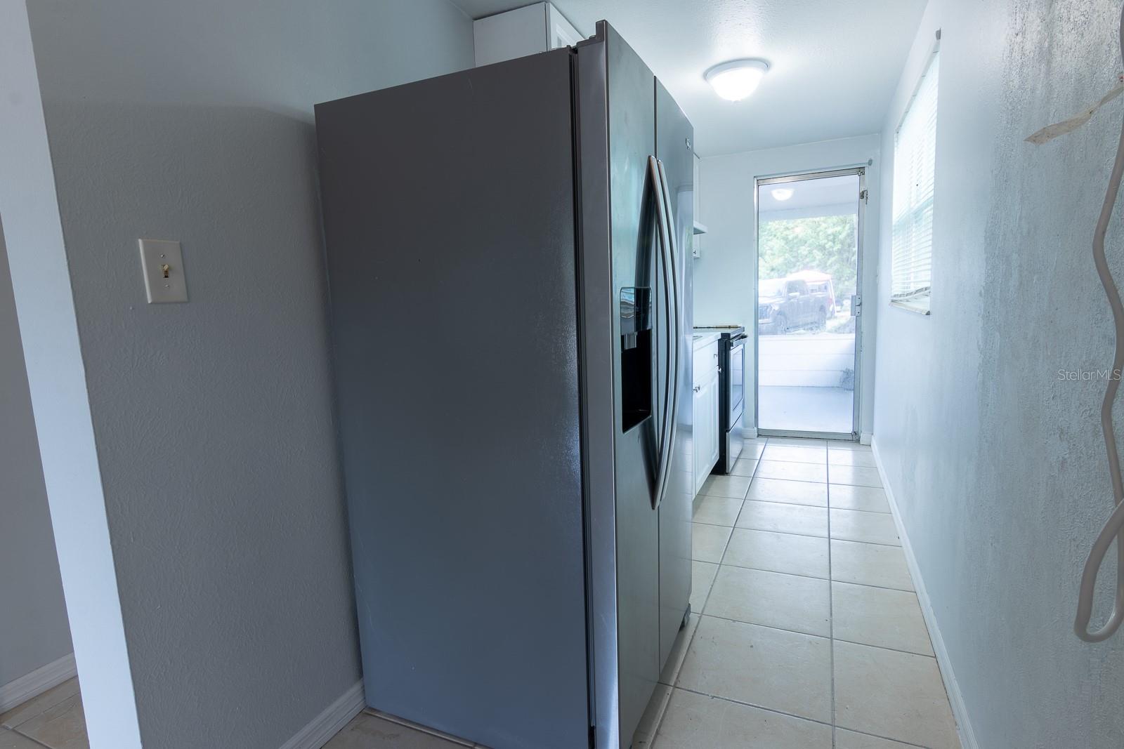 Image 43 of 59 For 610 East Avenue