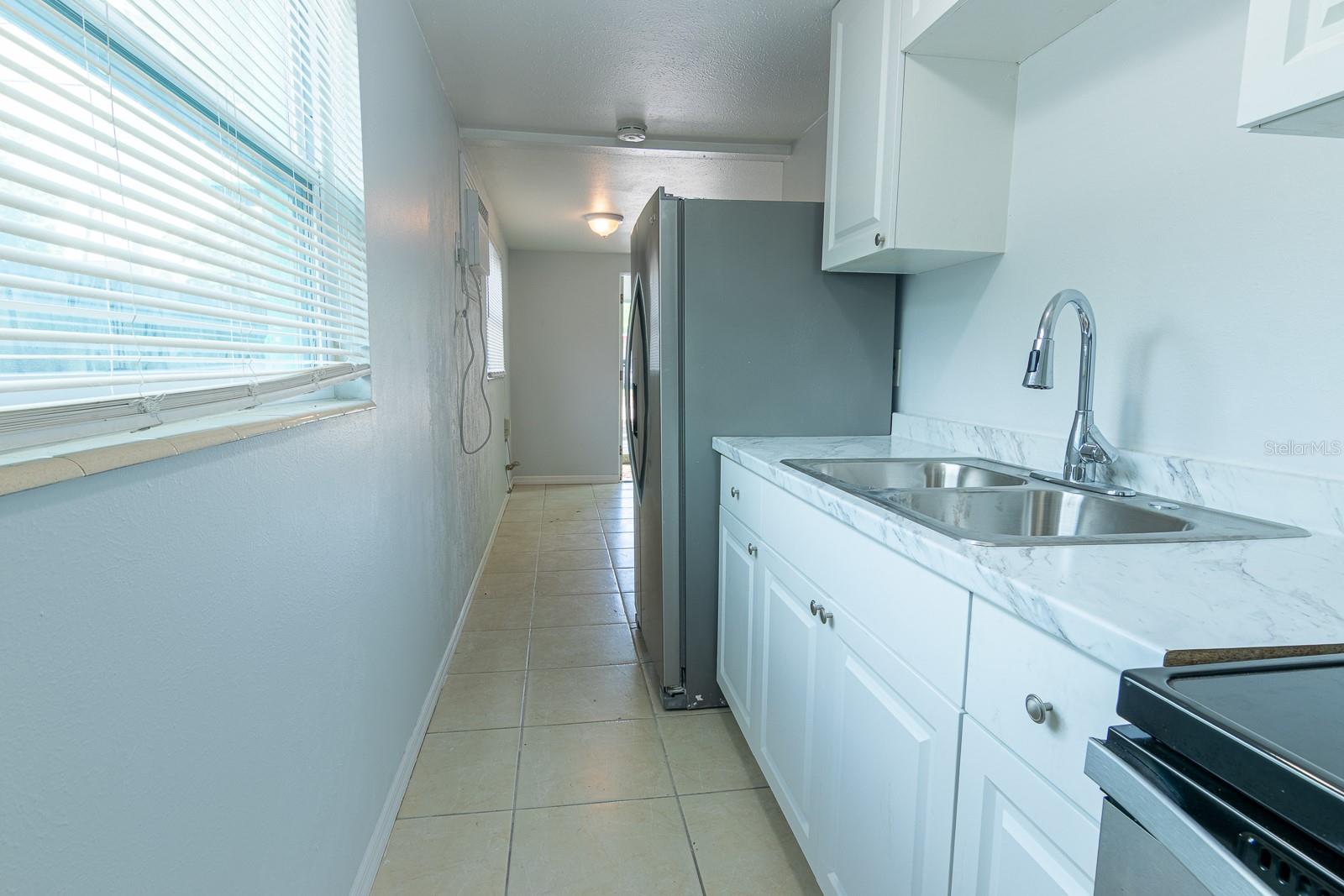 Image 45 of 59 For 610 East Avenue