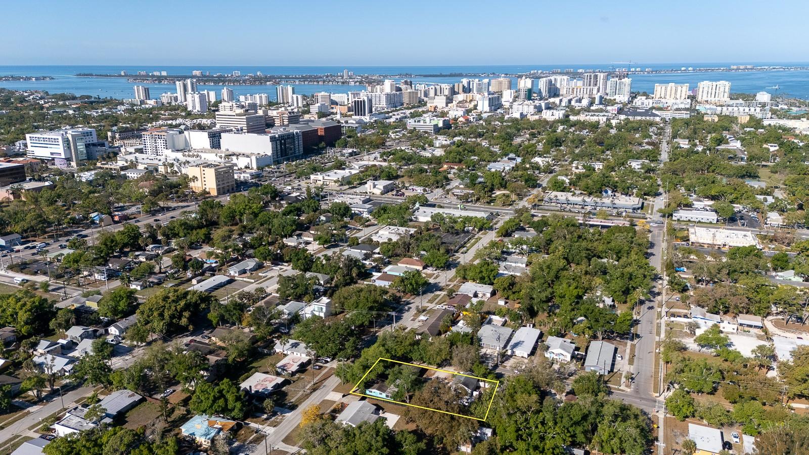 Image 57 of 59 For 610 East Avenue