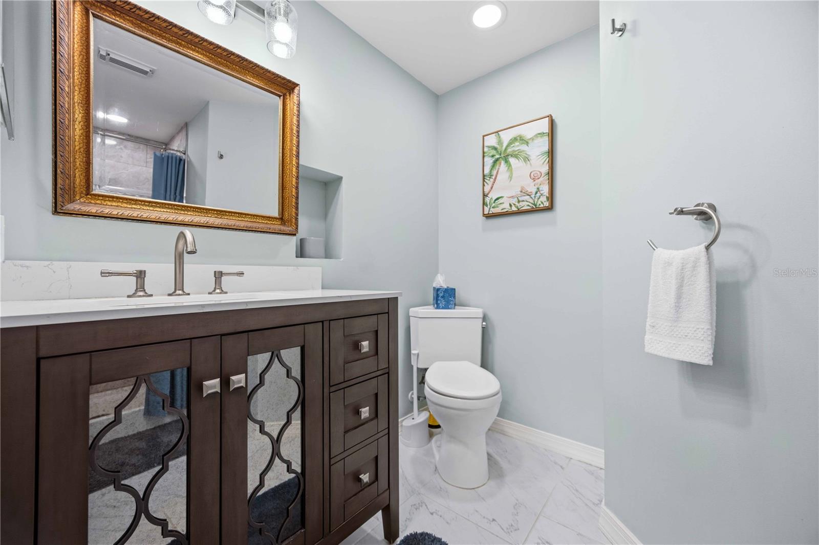 Image 33 of 55 For 370 Fray Street