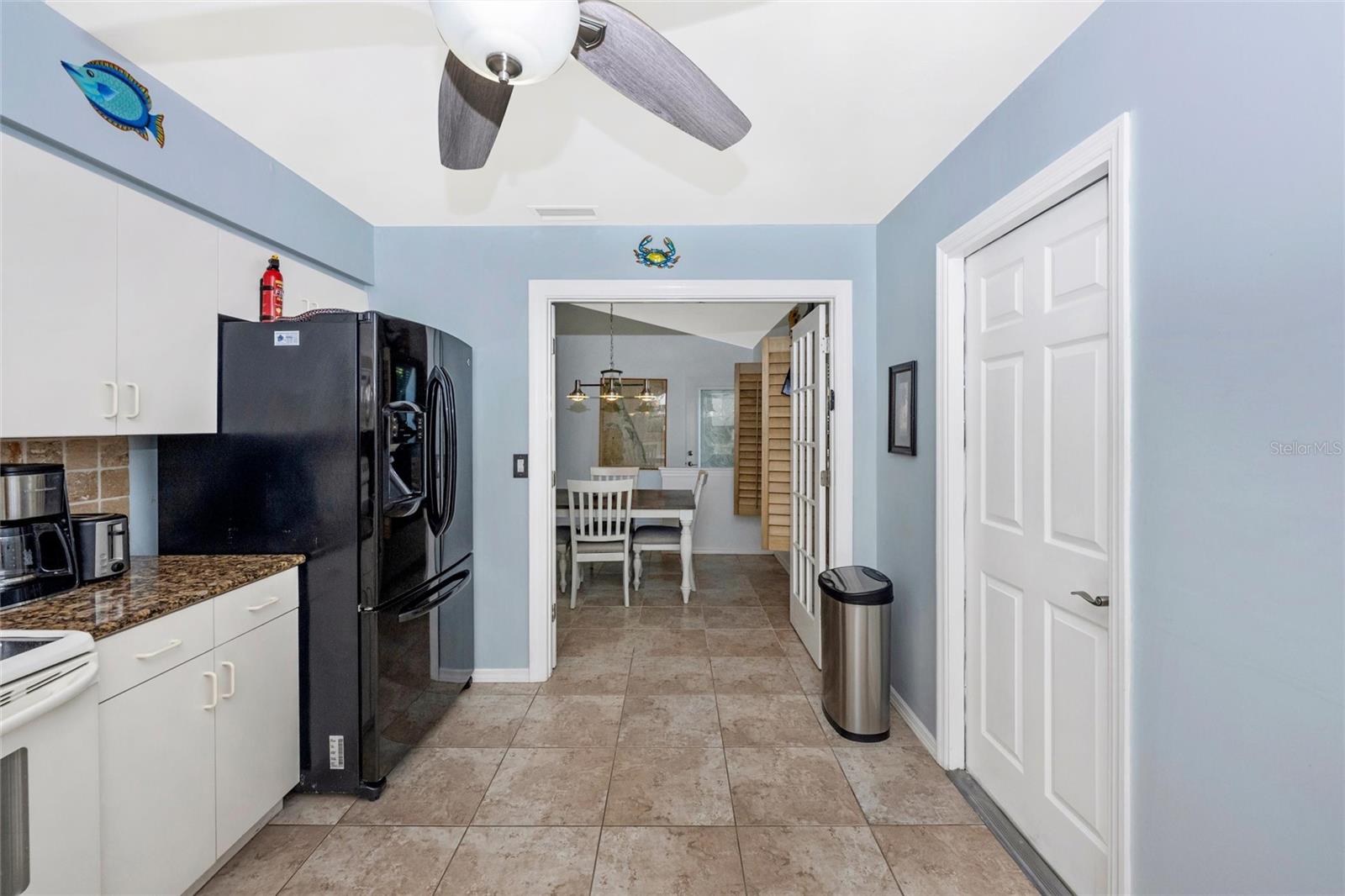 Image 23 of 55 For 125 Englewood Garden Court