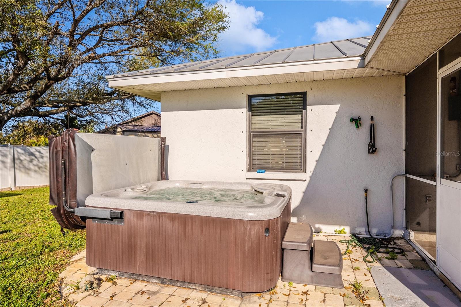 Image 41 of 55 For 125 Englewood Garden Court