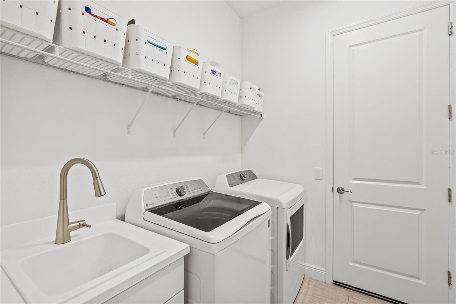 Image 24 of 58 For 3612 Ocean Blue Cove