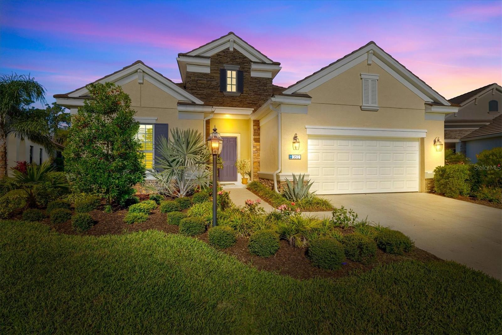 Image 38 of 58 For 3612 Ocean Blue Cove