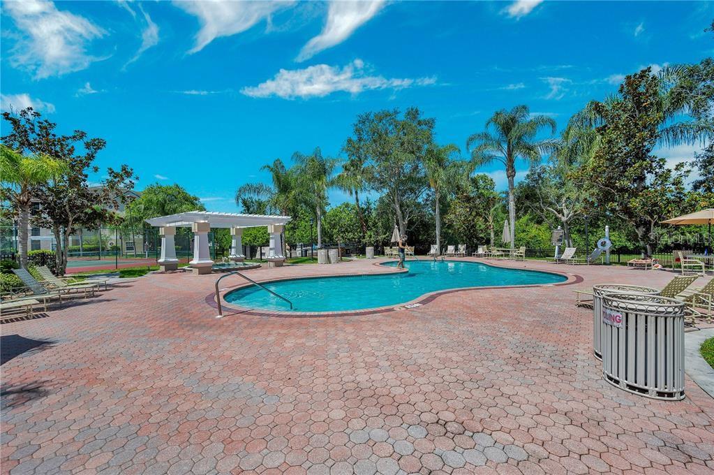 Image 4 of 11 For 5122 Northridge Road 102