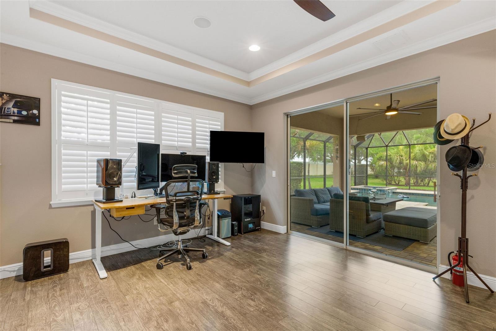 Image 32 of 70 For 380 165th Court Ne