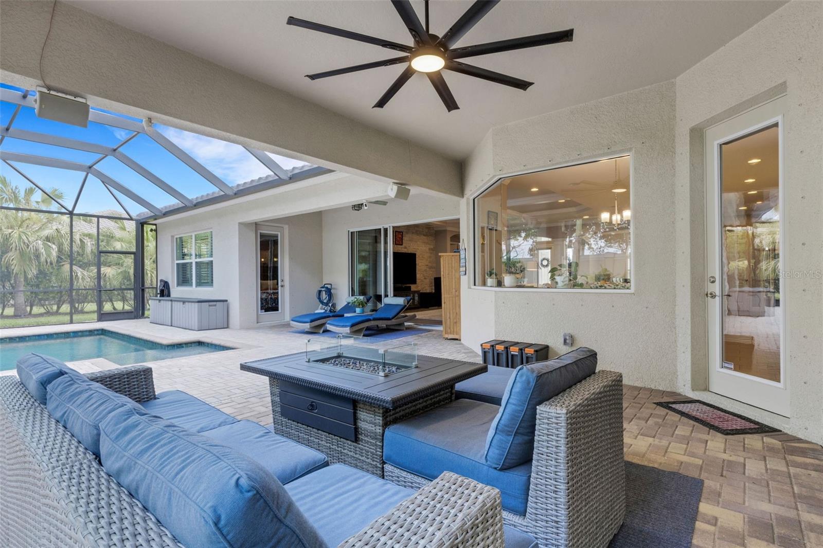 Image 38 of 70 For 380 165th Court Ne