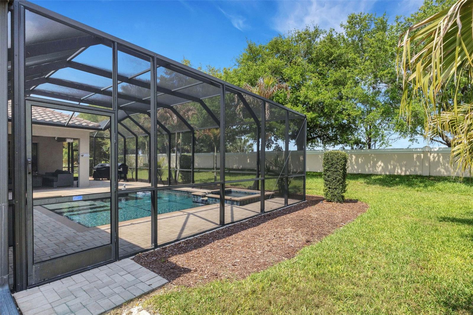 Image 56 of 70 For 380 165th Court Ne