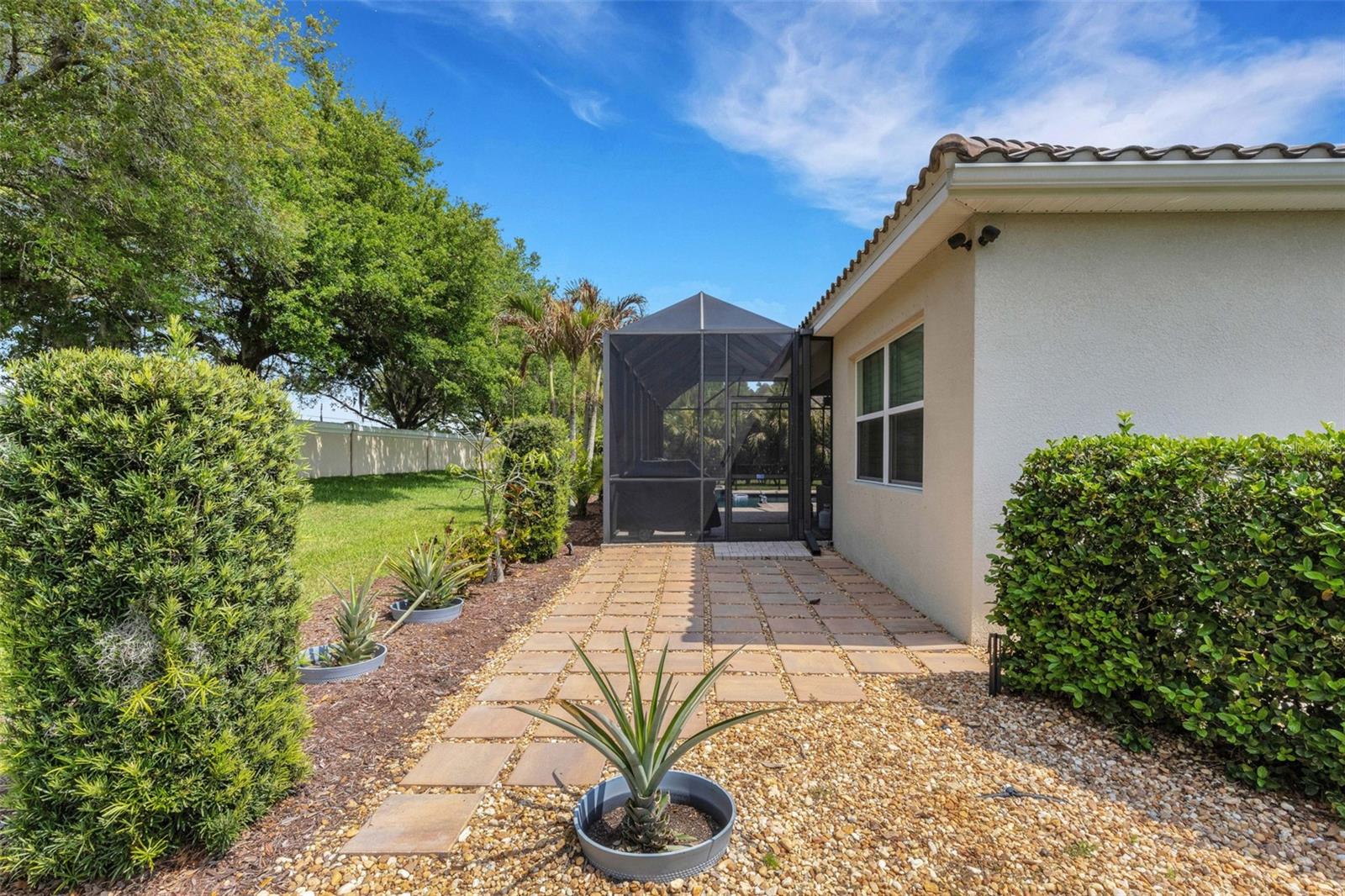 Image 58 of 70 For 380 165th Court Ne