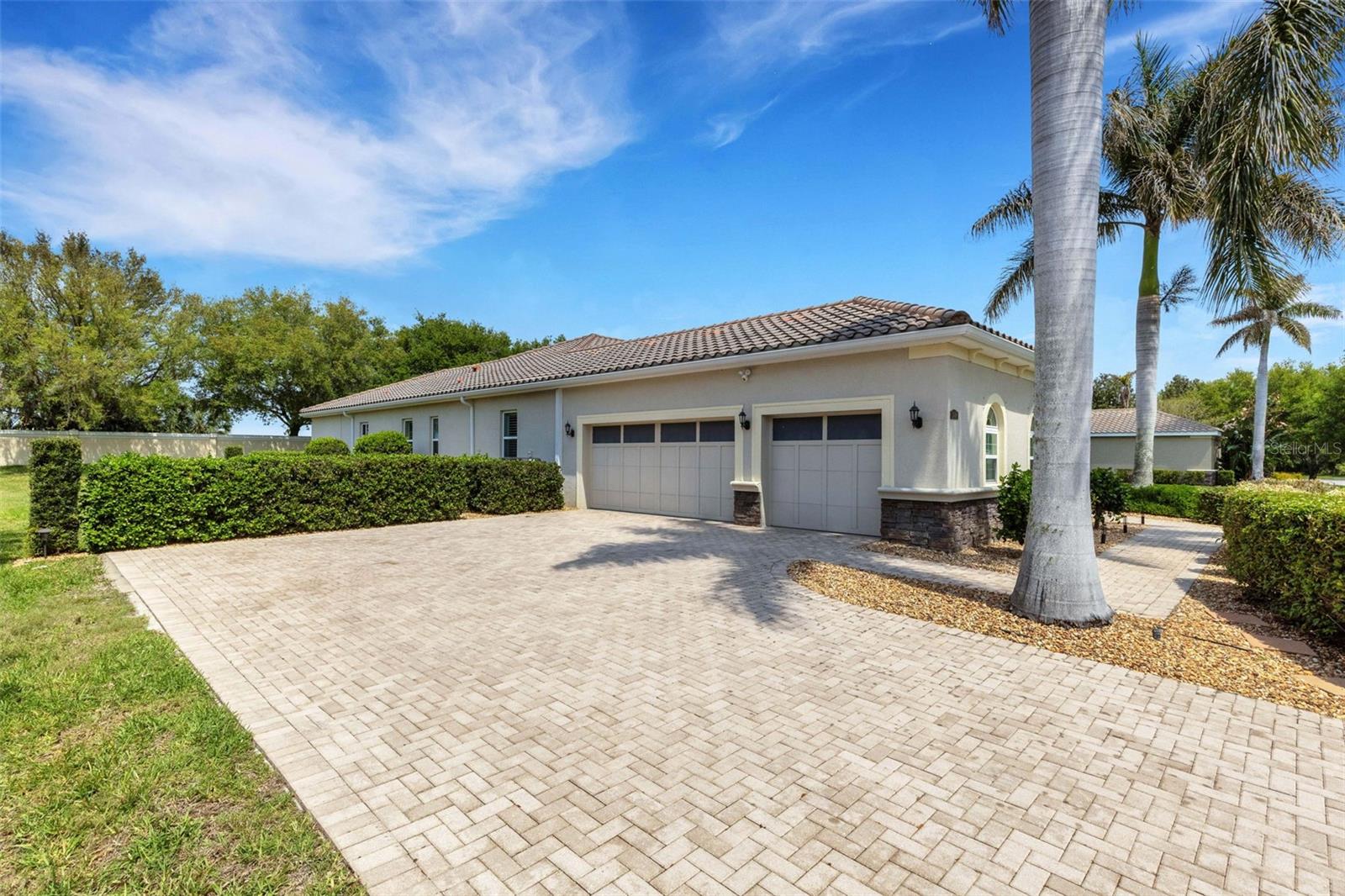 Image 61 of 70 For 380 165th Court Ne