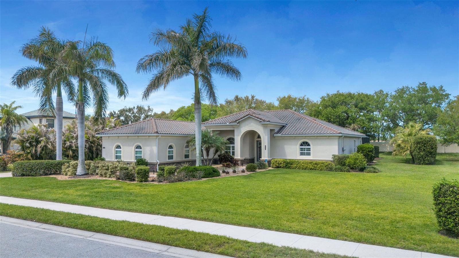 Image 67 of 70 For 380 165th Court Ne