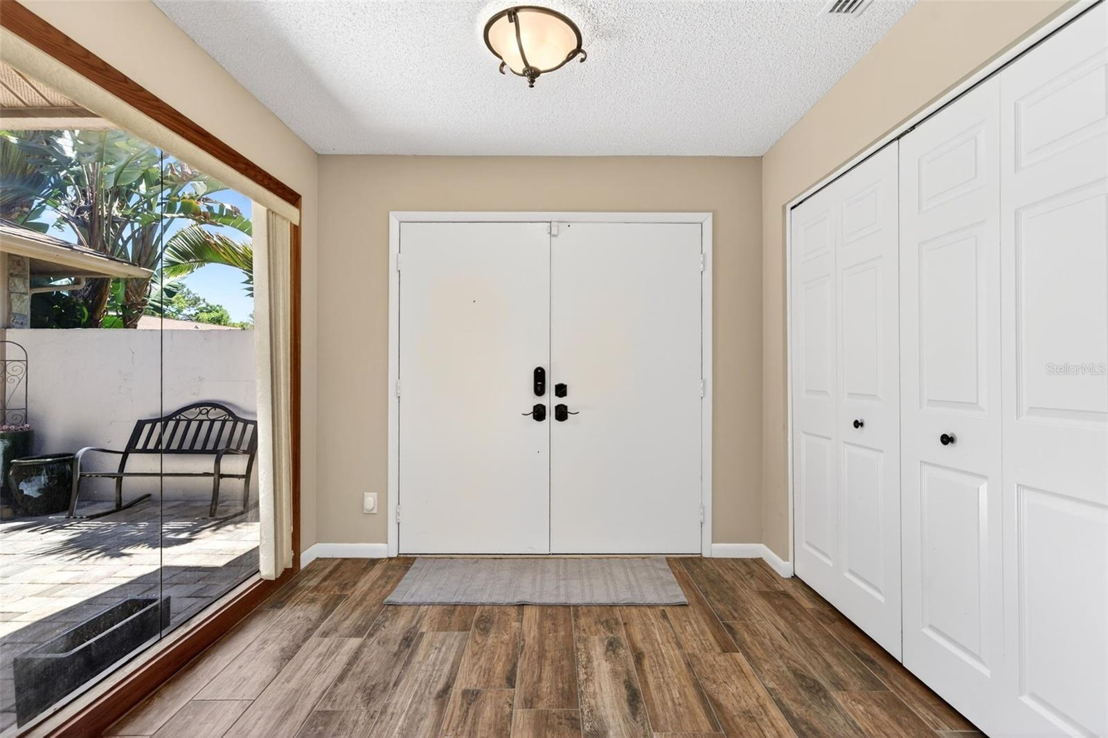 Image 12 of 75 For 4964 Candlebush Circle