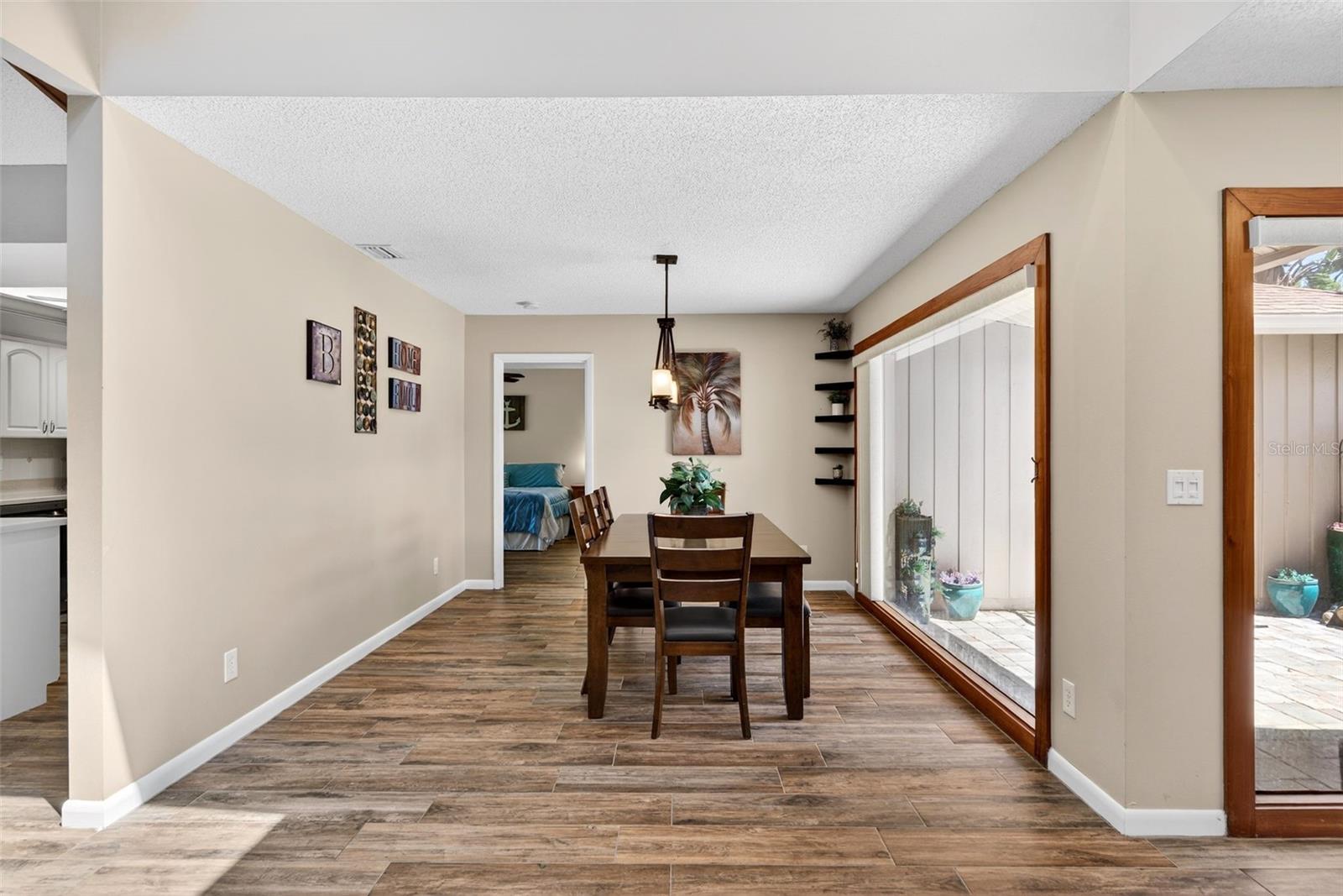 Image 13 of 75 For 4964 Candlebush Circle