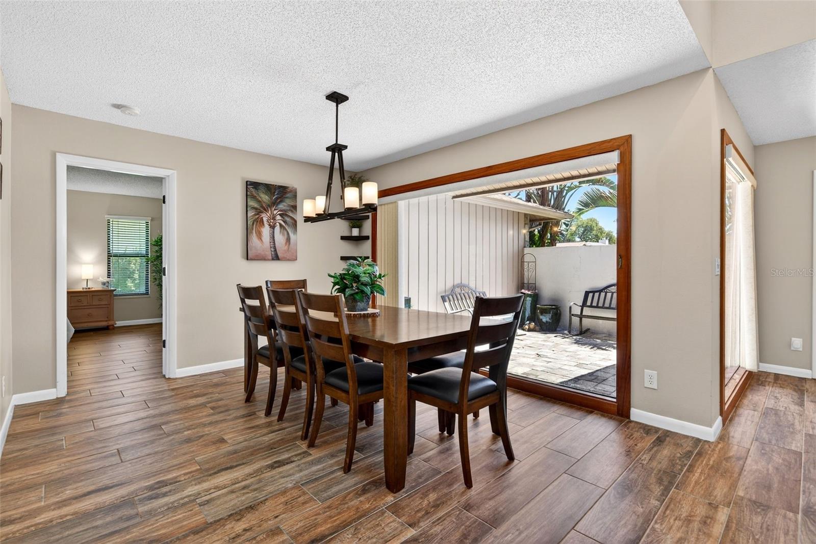 Image 14 of 75 For 4964 Candlebush Circle