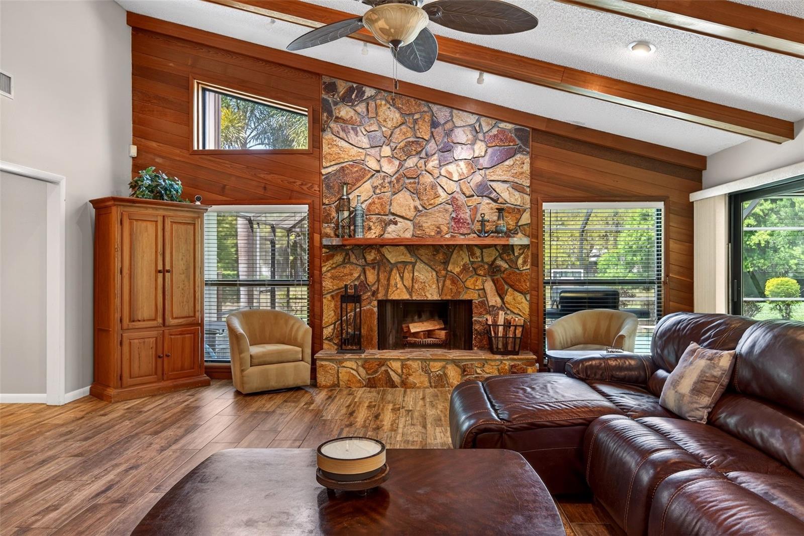 Image 19 of 75 For 4964 Candlebush Circle