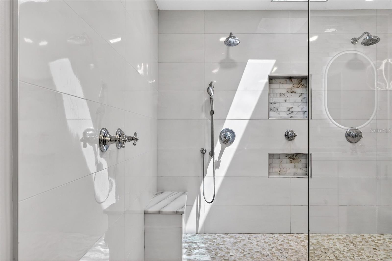 Image 31 of 75 For 4964 Candlebush Circle