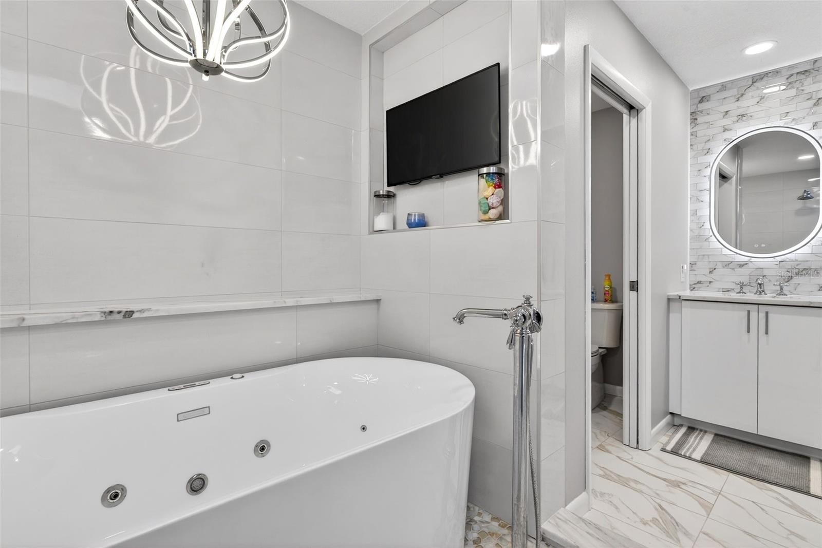 Image 33 of 75 For 4964 Candlebush Circle