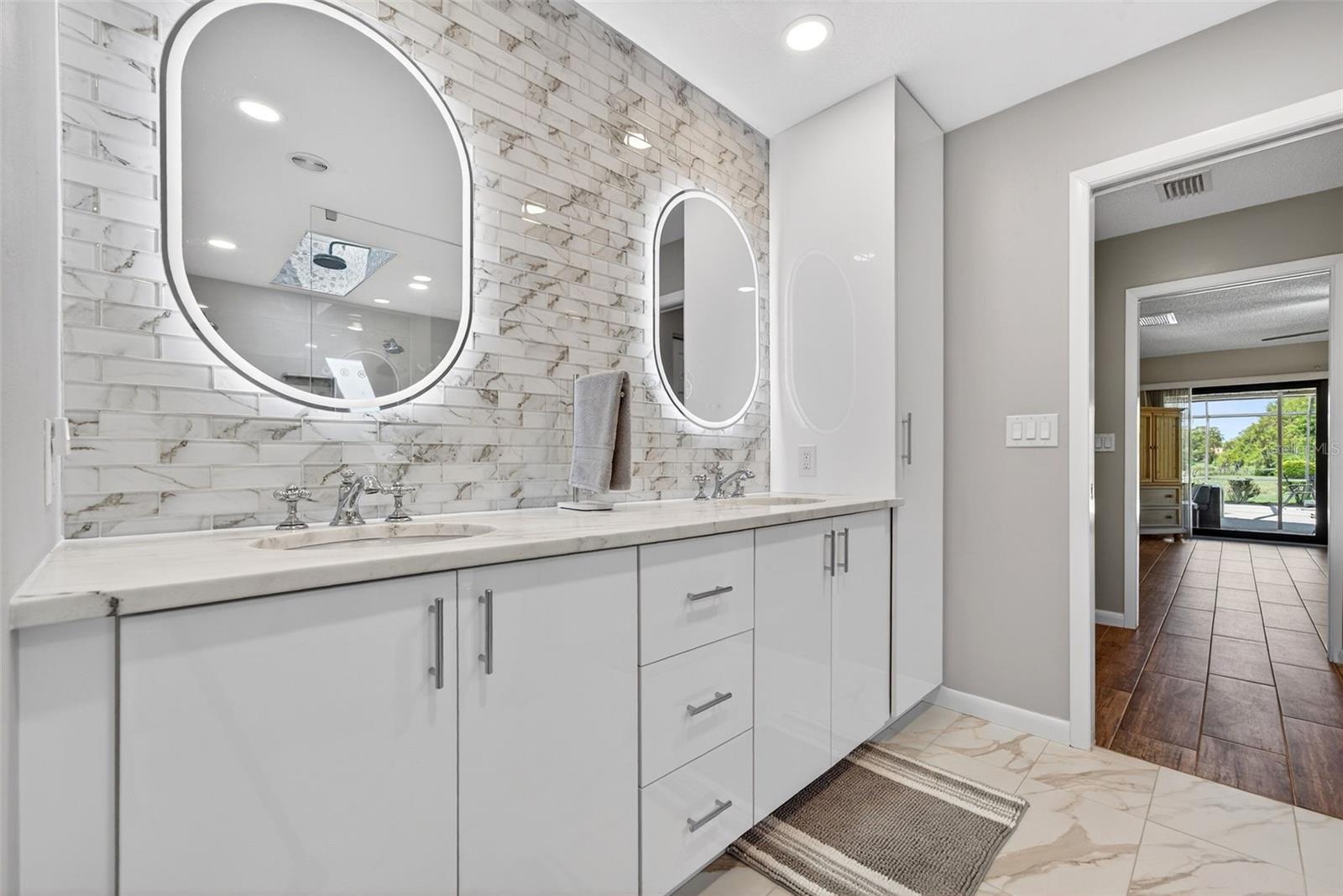 Image 35 of 75 For 4964 Candlebush Circle