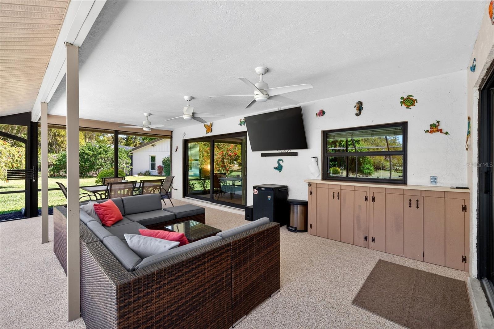 Image 48 of 75 For 4964 Candlebush Circle