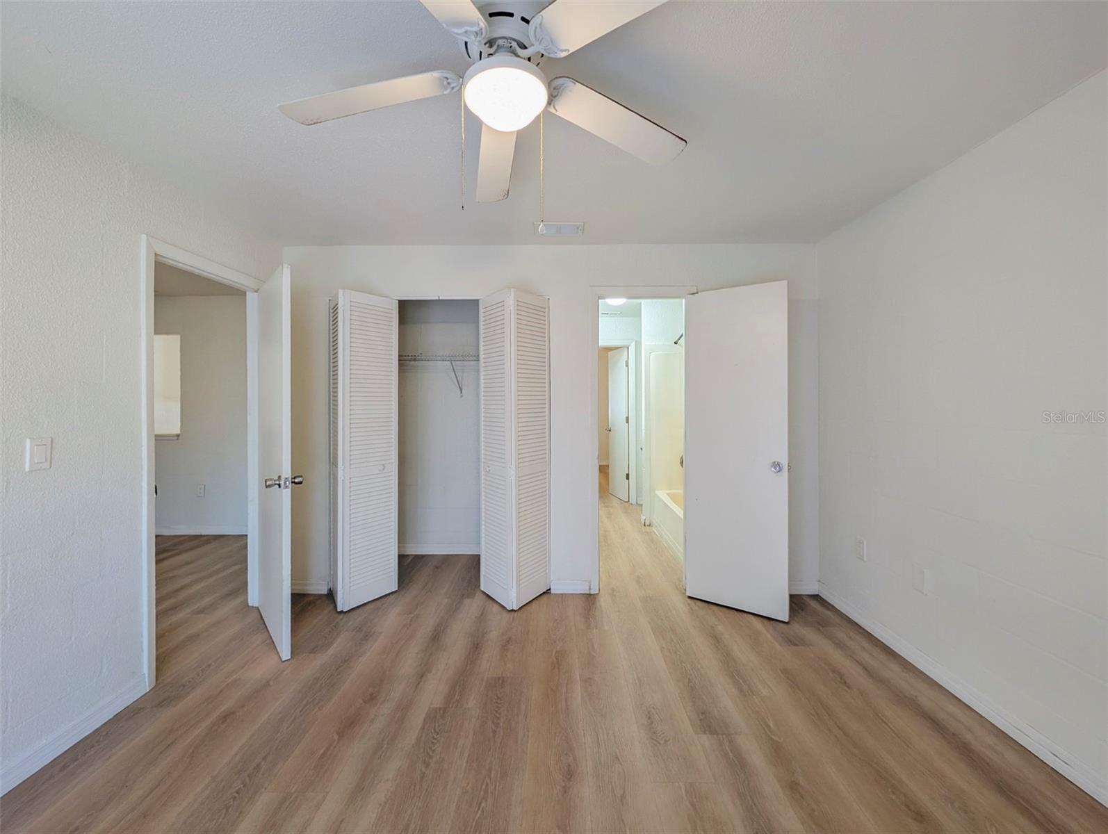 Image 11 of 21 For 2422 11th Street W