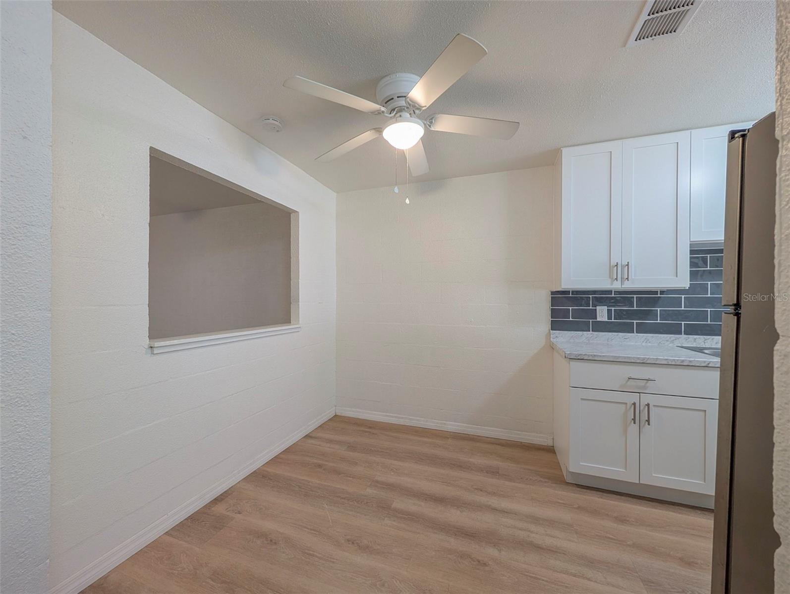 Image 3 of 21 For 2422 11th Street W