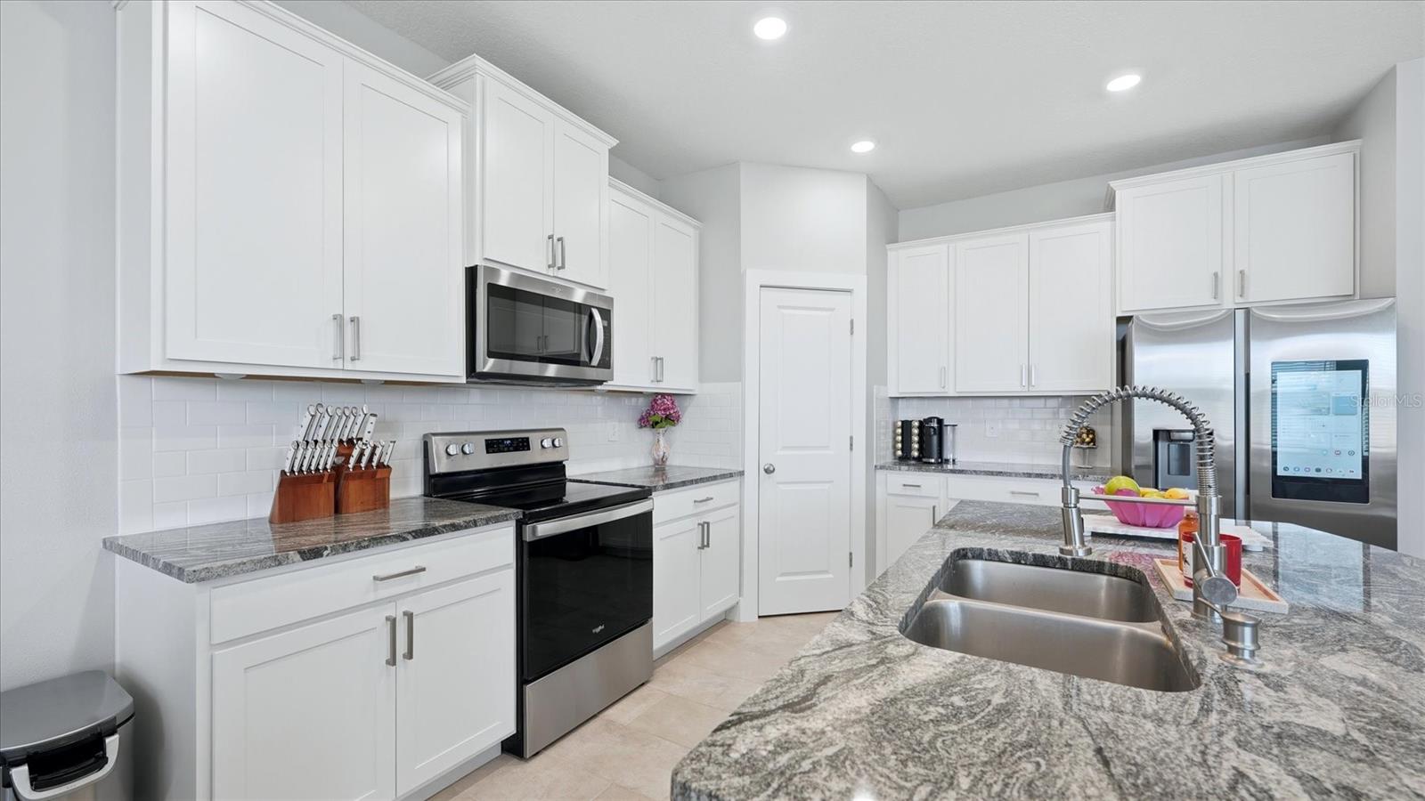 Image 19 of 60 For 2109 Midnight Pearl Drive