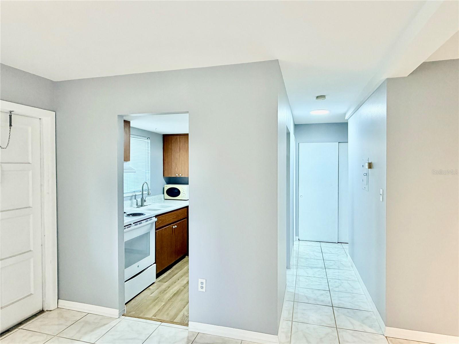 Image 14 of 26 For 1825 Flamingo Boulevard O26