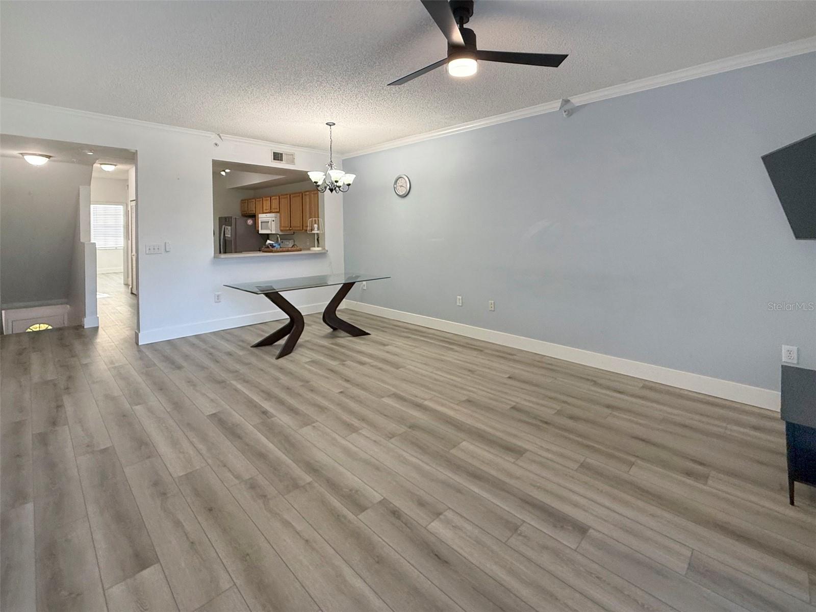 Image 4 of 24 For 4980 Baraldi Circle 17-208