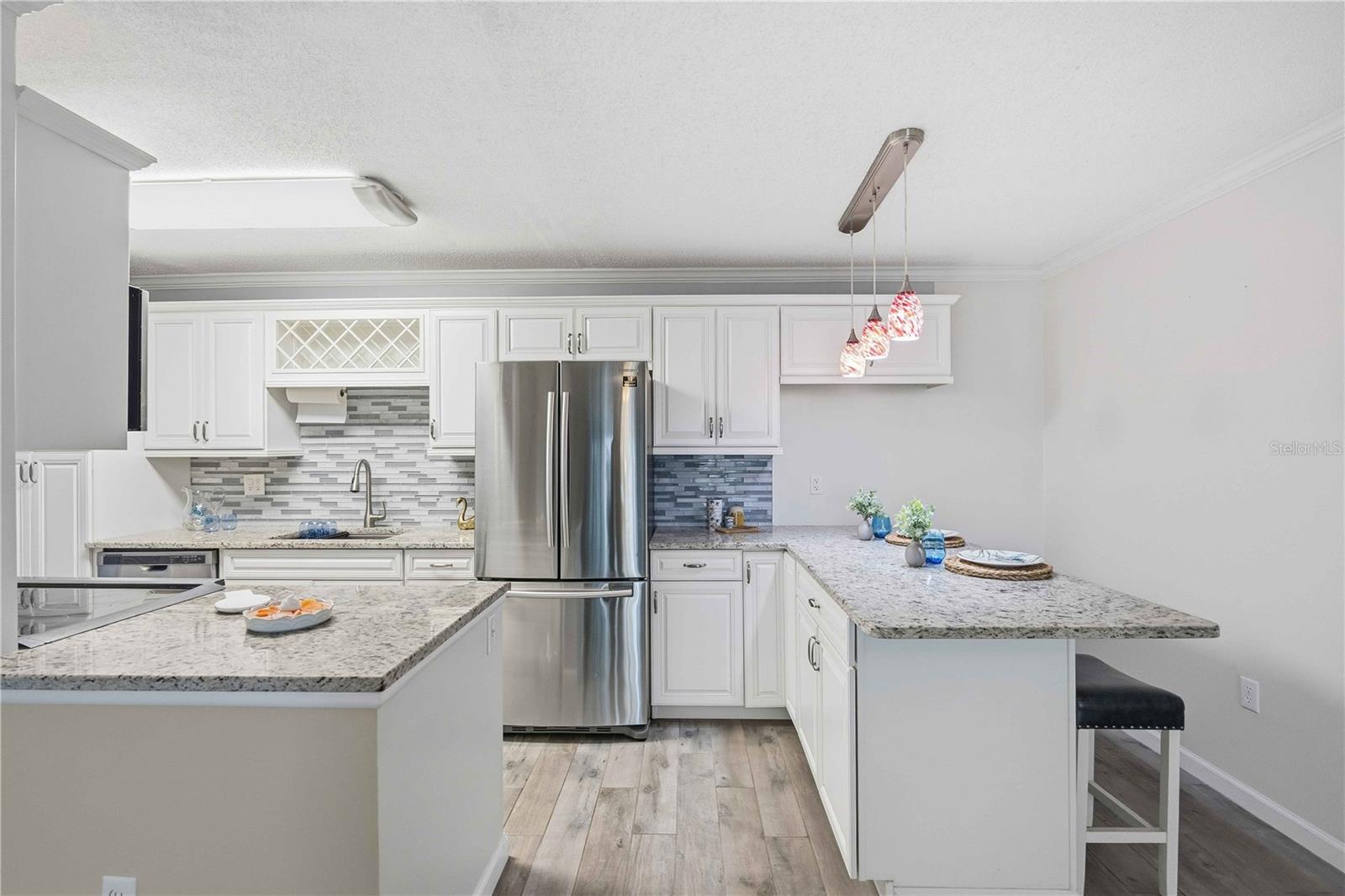 Image 14 of 44 For 3259 Beneva Road 101