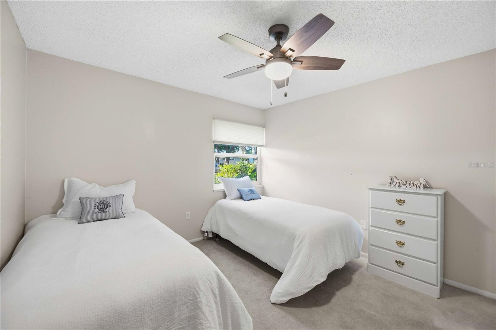 Image 26 of 44 For 3259 Beneva Road 101