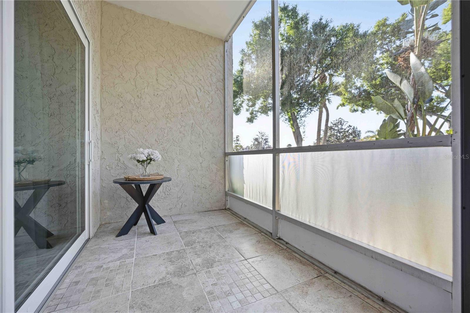 Image 28 of 44 For 3259 Beneva Road 101