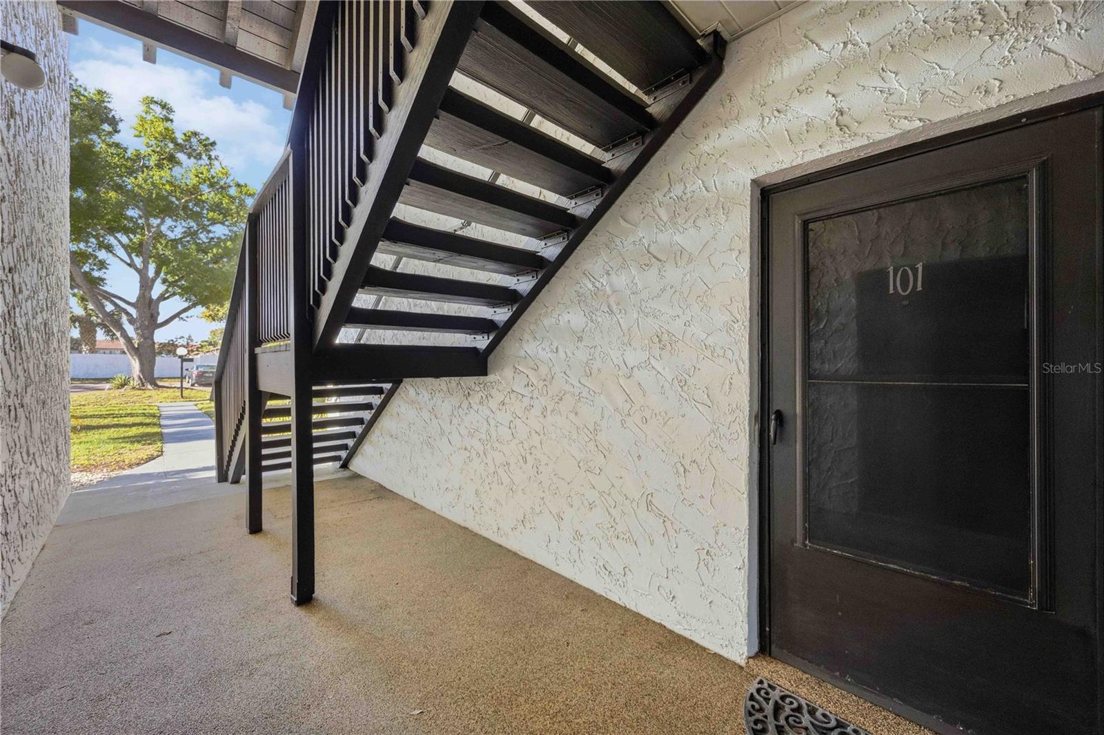 Image 3 of 44 For 3259 Beneva Road 101