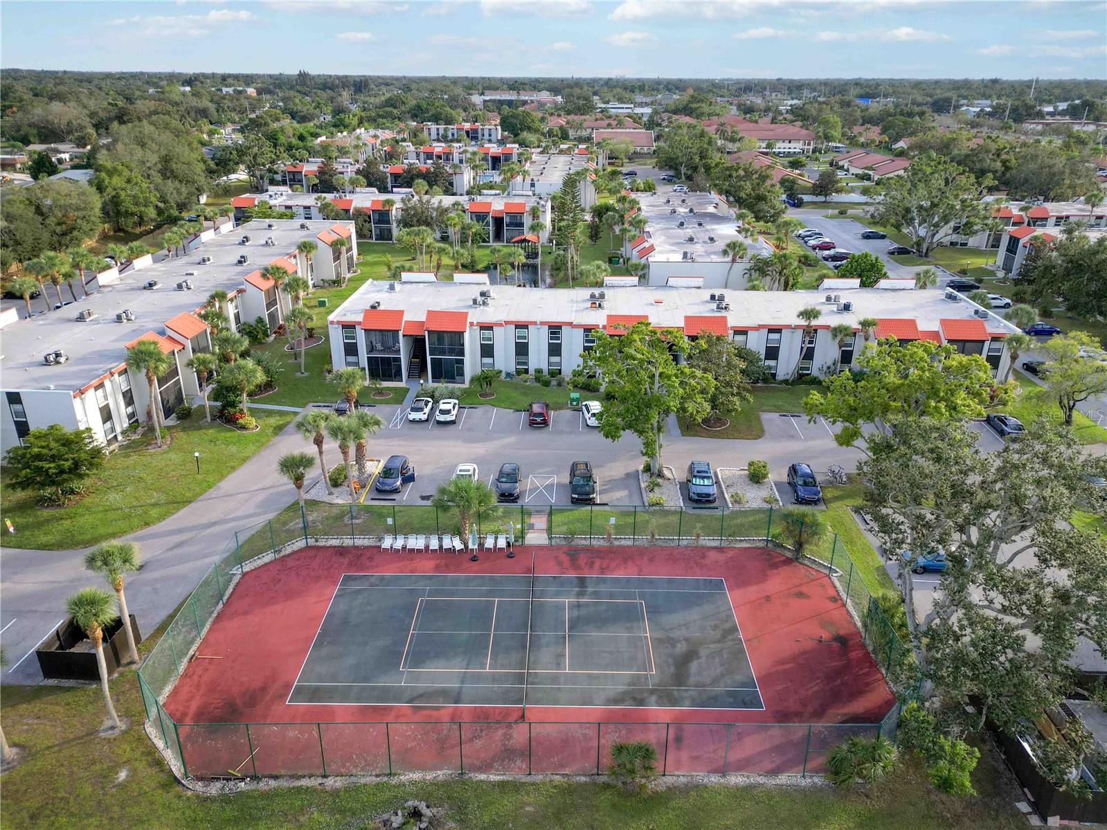 Image 43 of 44 For 3259 Beneva Road 101