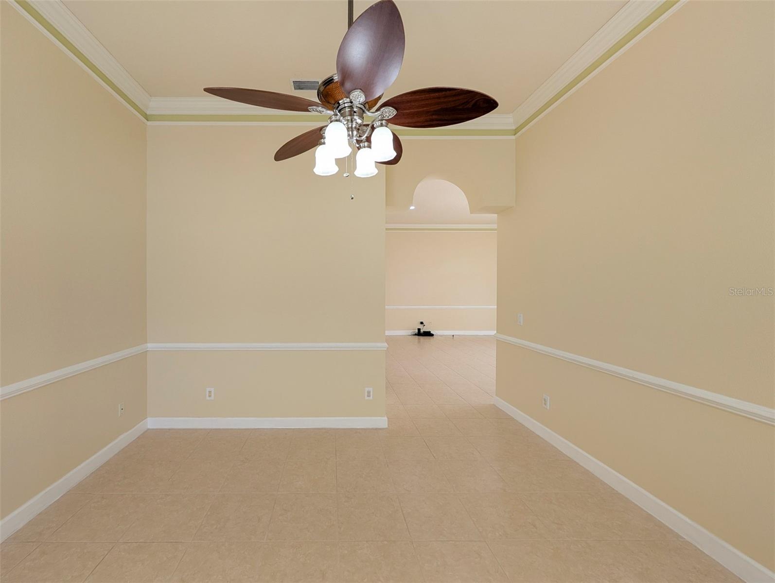 Image 13 of 39 For 6507 37th Street E