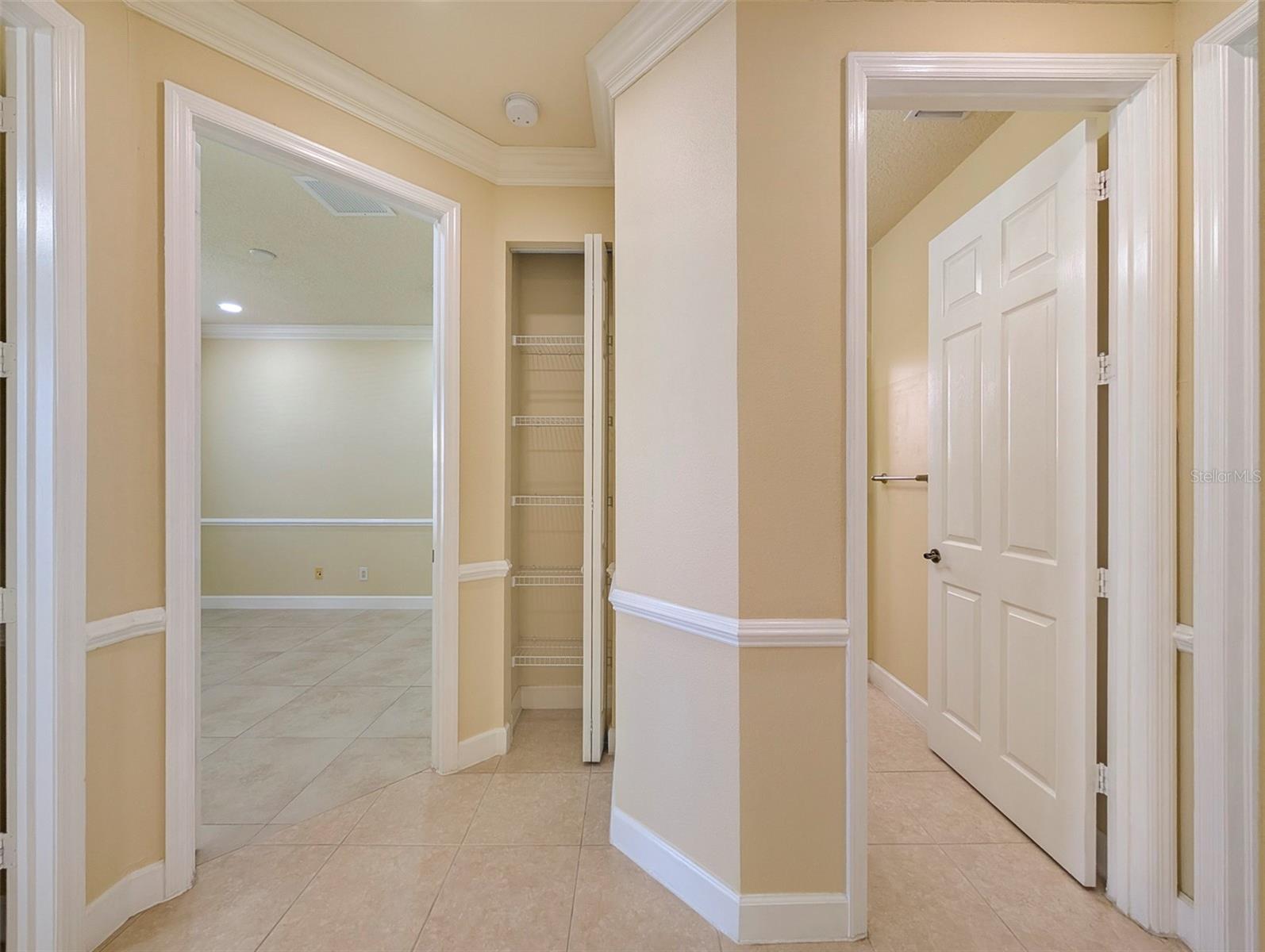 Image 23 of 39 For 6507 37th Street E