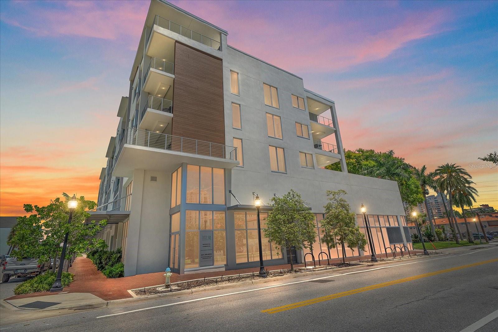 Image 32 of 32 For 332 Cocoanut Avenue 406