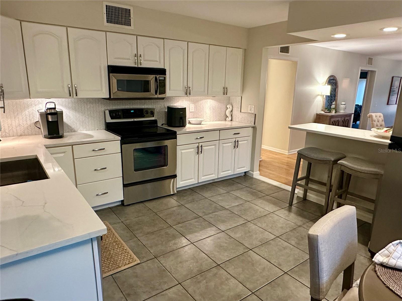 Image 12 of 44 For 8626 54th Avenue W 29