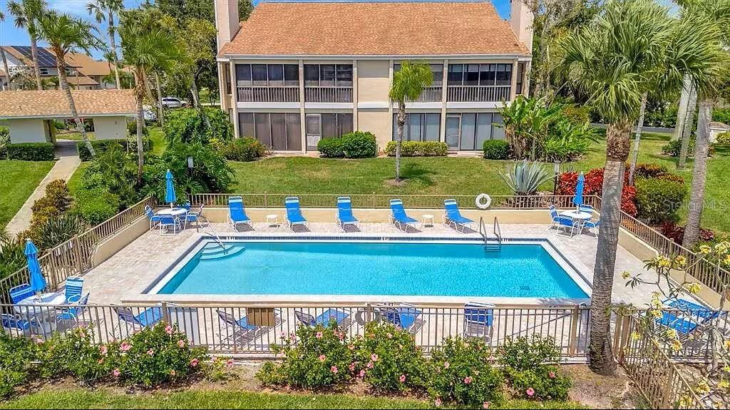 Image 39 of 44 For 8626 54th Avenue W 29